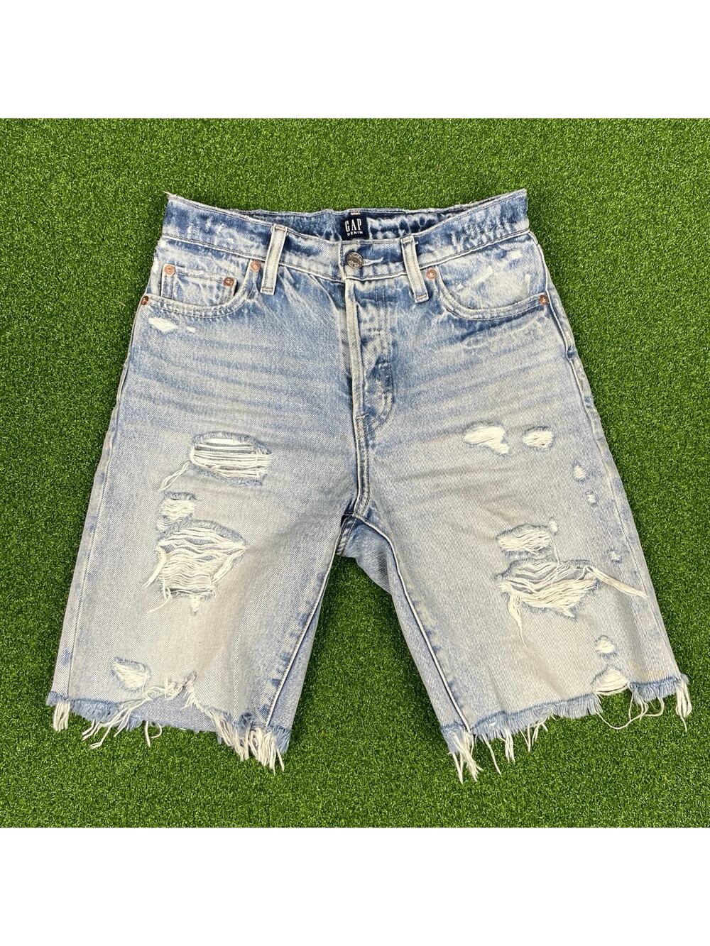 GAP Denim Light Wash Distressed Boyfriend Style Bermuda Shorts Sz 0